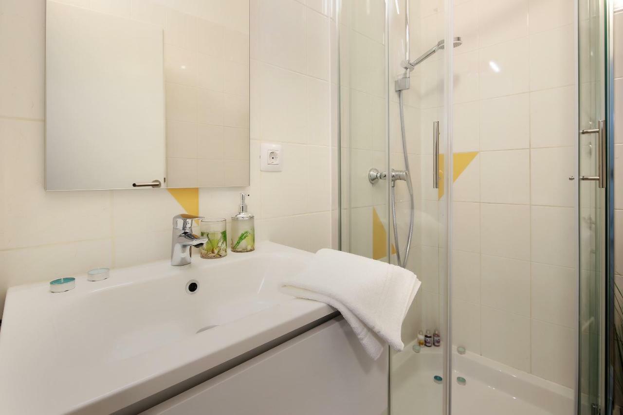 Nelly Apartment Rijeka Buitenkant foto